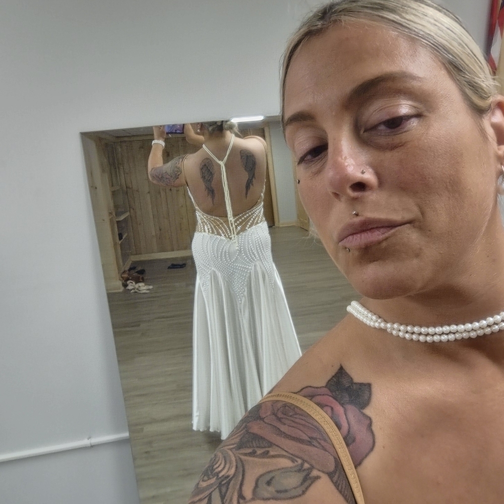 Chic Backless White Dress